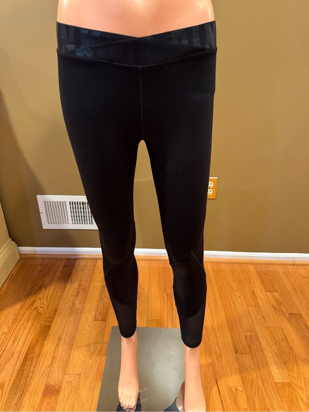 PINK Victoria's Secret Black High-Waist Leggings with Gloss Logo Band